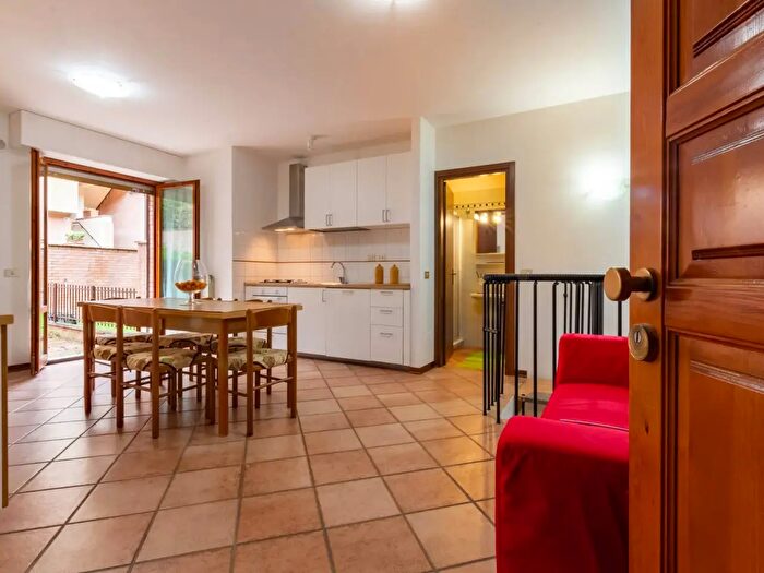 Appartamento trilocale in affitto in Via Gaetano Donizetti, Siena