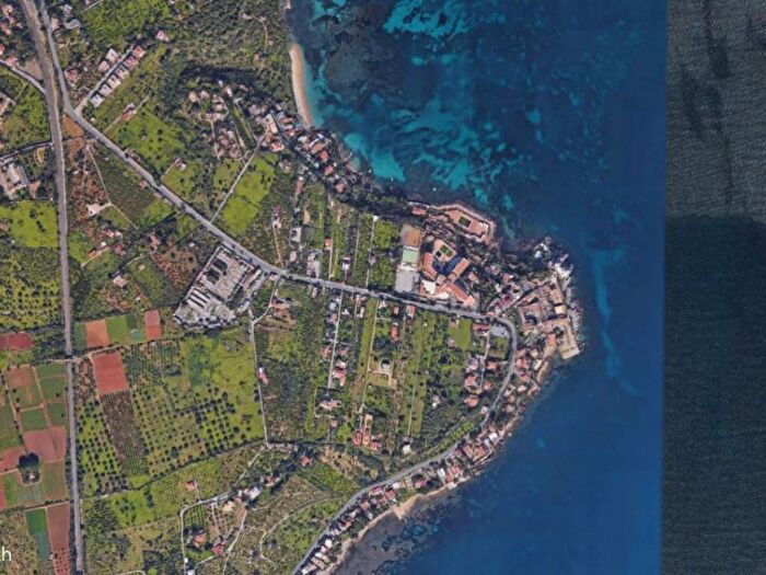 Appartamento trilocale in affitto in Via Nazionale Strada Statale, Solanto, Santa Flavia