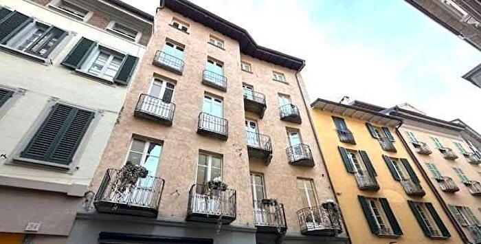 Appartamento bilocale in affitto in Via Vittorio Emanuele II, Centro Storico, Como