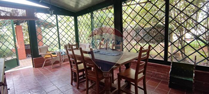 Casa con 7 locali in affitto in Via Ottavia Penna, Caltagirone