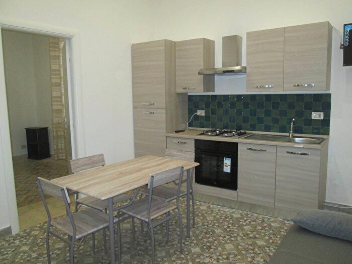 Appartamento bilocale in affitto in Via Loreto, Centro, Altavilla Milicia