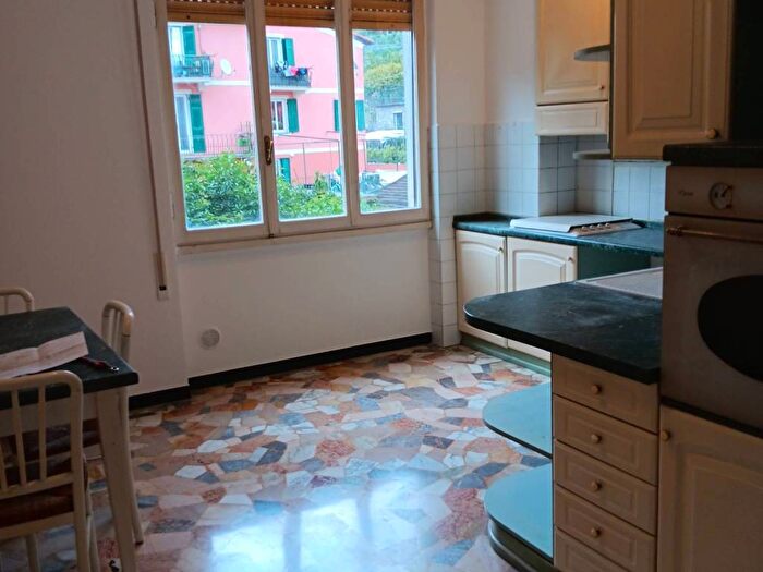 Appartamento bilocale in affitto in Via Roma, Centro, Recco