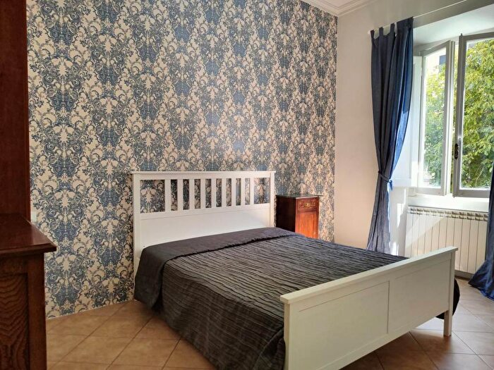 Appartamento quadrilocale in affitto in Porta al Prato San Jacopino, Firenze