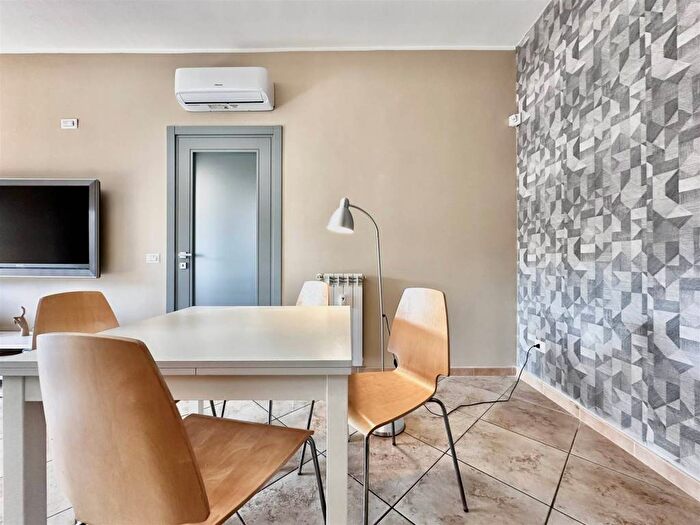 Appartamento bilocale in affitto in Via Biagio Petrocelli, Romanina, Roma