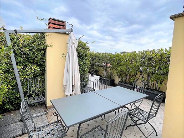 Appartamento con 5 locali in affitto in Via Bergamo, Montenero, Milano