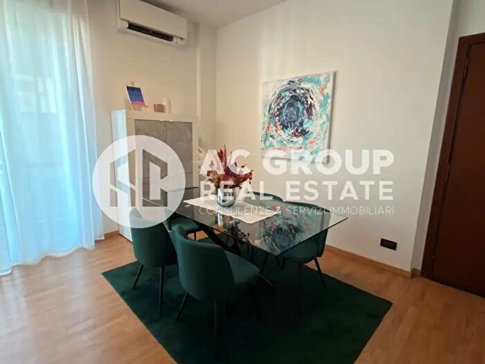 Appartamento trilocale in vendita in Via P Micca, Saronno