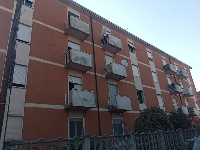 Appartamento bilocale in affitto in Via Flavio Gioia, San Michele, Busto Arsizio