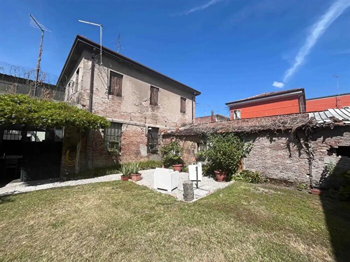 Casa con 6 locali in vendita in Via Dalmazia, Cavarzere
