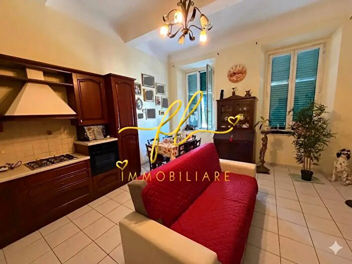 Appartamento trilocale in vendita in Livorno