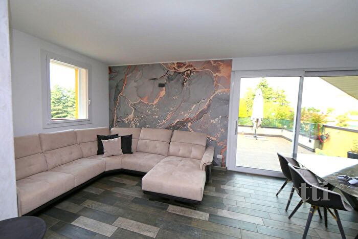 Appartamento quadrilocale in vendita in Via Baracca, Busto Arsizio