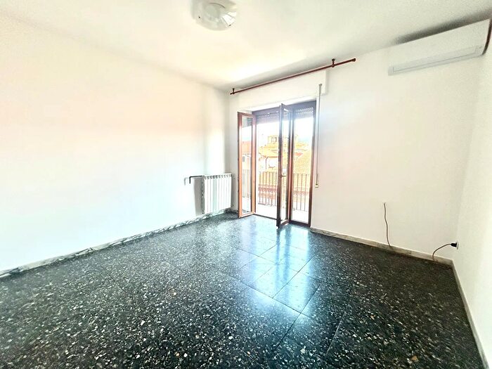 Appartamento con 5 locali in vendita in Sarzana