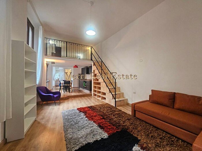 Appartamento bilocale in affitto in Corso di Porta Ticinese, Carrobbio, Milano