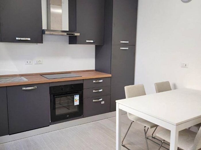 Appartamento trilocale in affitto in Piazzale Spedali Civili, Ospedale Civile, Brescia