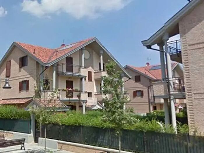 Appartamento con 5 locali in vendita in Via Dora, La Loggia