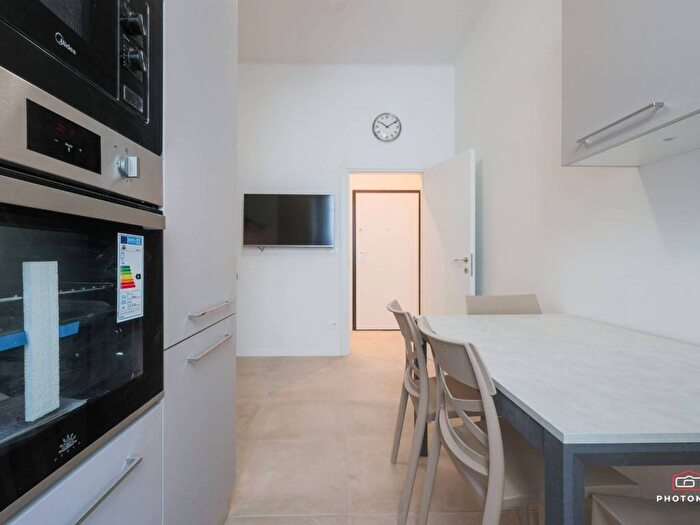 Appartamento trilocale in affitto in Via Francesco Albergati, Colli Saragozza, Bologna