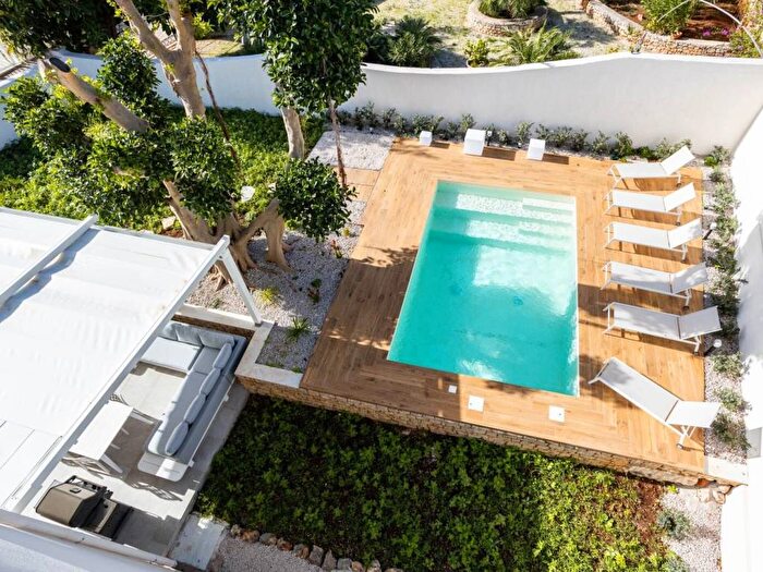 Casa con 6 locali in affitto in Via Faro, San Vito Lo Capo