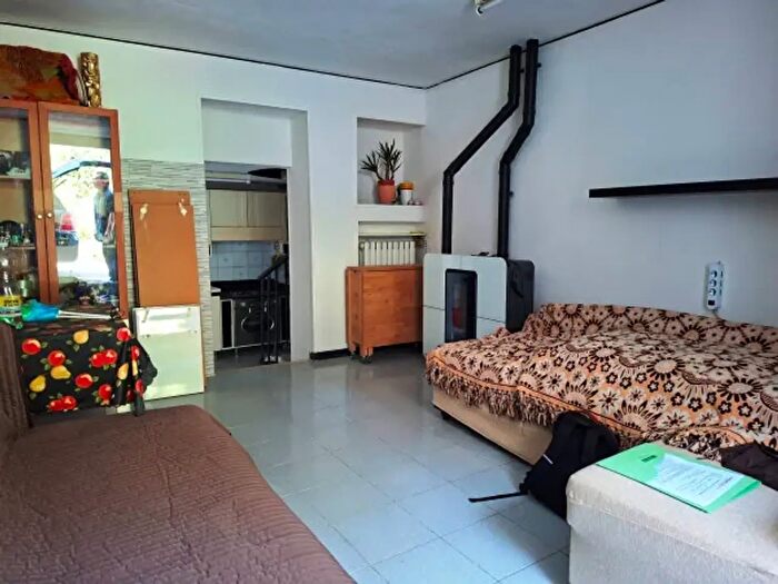 Casa bilocale in vendita in Contrada Molino, Pollenza