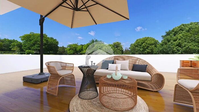 Appartamento trilocale in vendita in Via Carlo Pisacane, Magenta