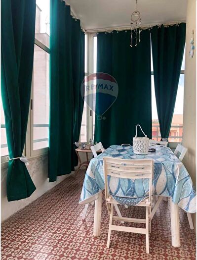 Appartamento quadrilocale in vendita in Via dei Pini, Gallipoli