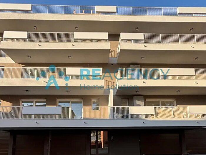 Appartamento quadrilocale in vendita in Via Regina Margherita, Valdagno