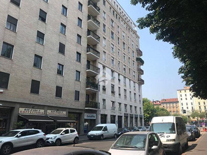 Appartamento trilocale in affitto in Corso Indipendenza, Indipendenza, Milano