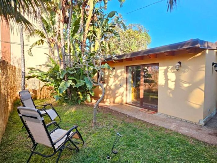 Appartamento monolocale in affitto in Viale dei Lillà, Mondello Valdesi, Palermo