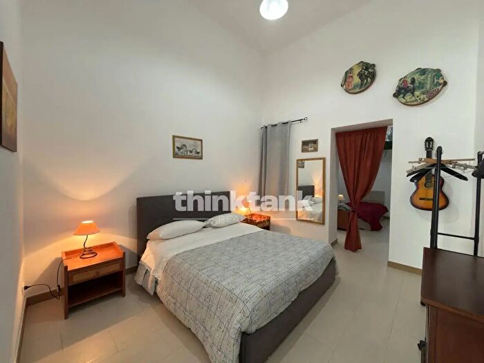 Appartamento trilocale in vendita in Viale Luigi Cadorna, Siracusa