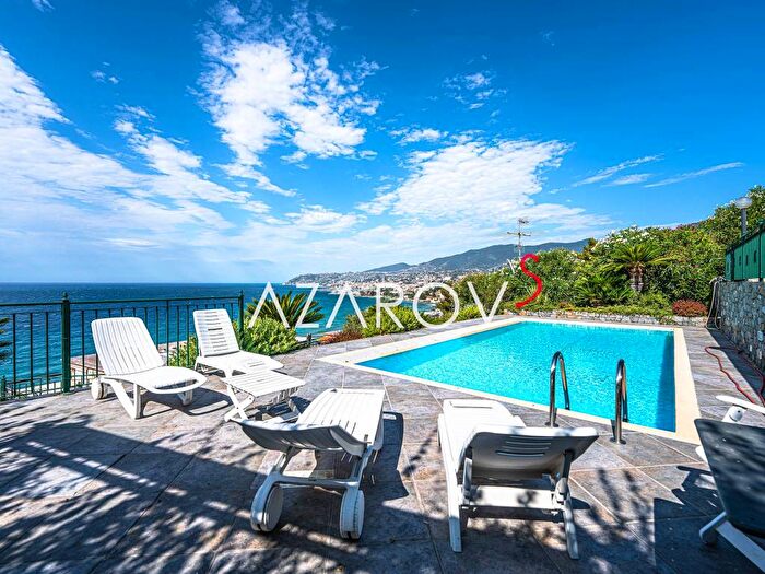 Casa con 6 locali in affitto in Corso Giuseppe Mazzini, La Brezza Tre Ponti, Sanremo