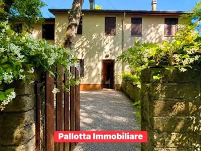 Appartamento bilocale in vendita in Via dei Tigli, Valentano