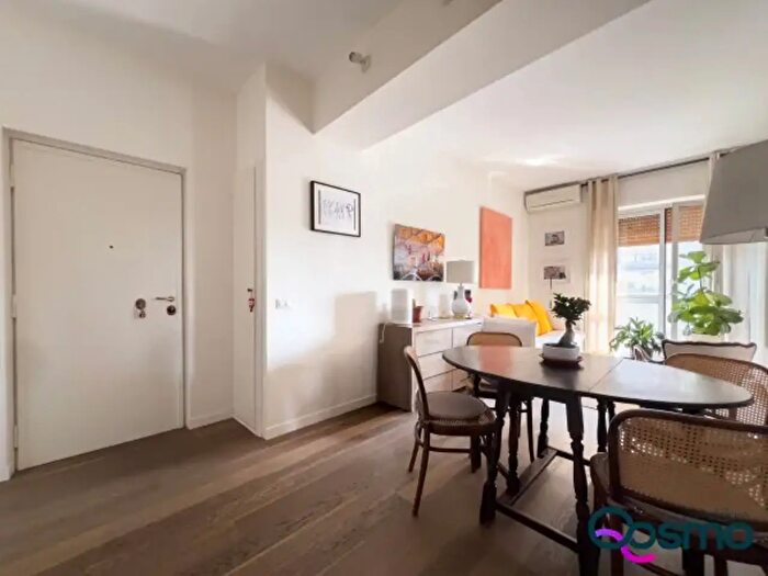 Appartamento trilocale in affitto in Via Sofonisba Anguissola, Milano