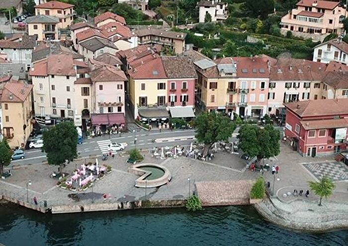 Appartamento quadrilocale in affitto in Porto Ceresio