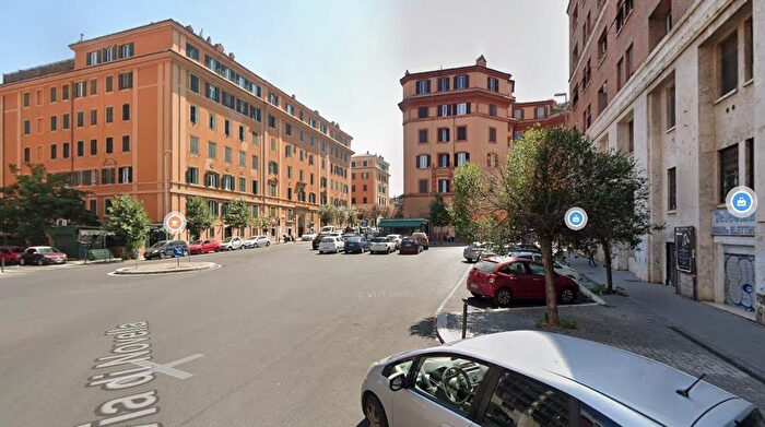 Appartamento trilocale in vendita in Roma