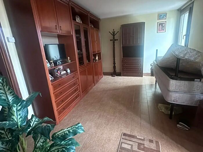 Casa con 5 locali in vendita in Canaro