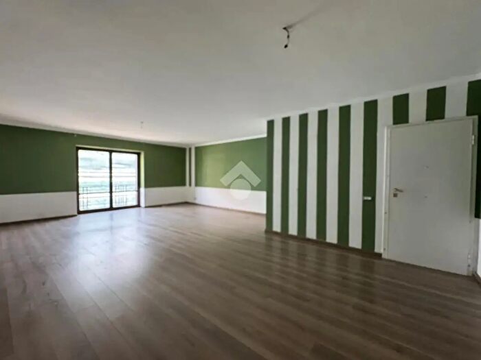 Appartamento con 5 locali in affitto in Corso Vittorio Emanuele II, Avellino
