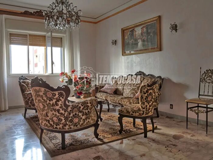 Appartamento trilocale in vendita in Via Madonna di Fatima, Gravina Di Catania