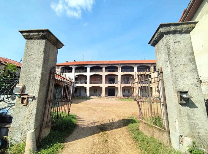 Casa in vendita in Cascina Malpensa, Arluno