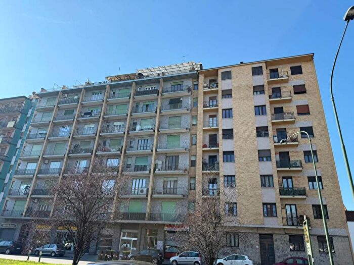 Appartamento bilocale in affitto in Via Francesco De Sanctis, Pozzo Strada, Torino