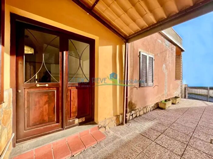 Appartamento bilocale in vendita in Via Guglielmo Marconi, Monsummano Terme