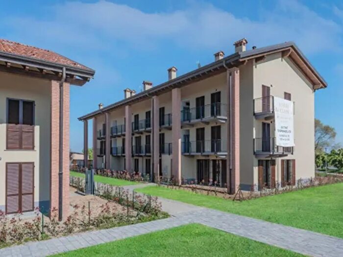 Appartamento trilocale in vendita in Via Rosa Parks, San Donato Milanese