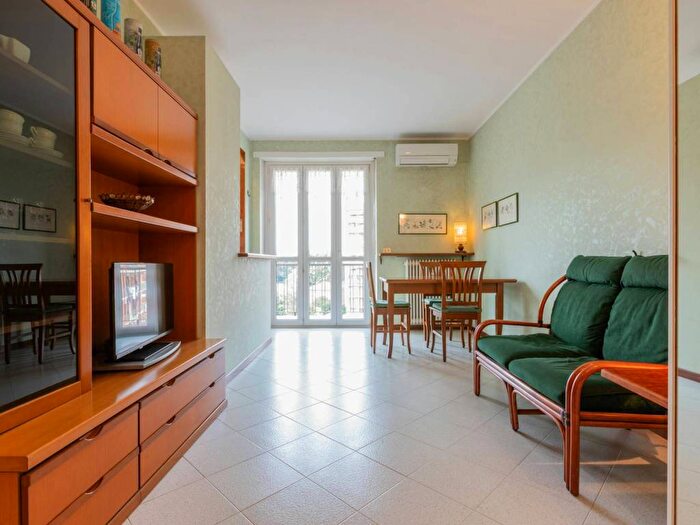 Appartamento trilocale in affitto in Via Piedicavallo, Parella, Torino