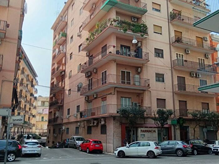 Appartamento trilocale in affitto in Via Japigia, Italia Montegranaro, Taranto