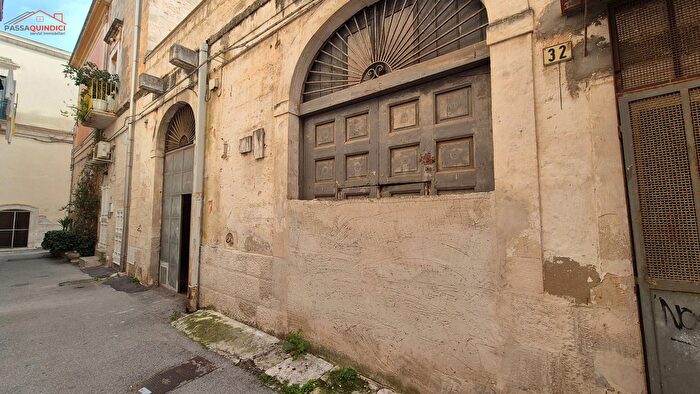 Casa quadrilocale in vendita in Via Arco Battista, Triggiano