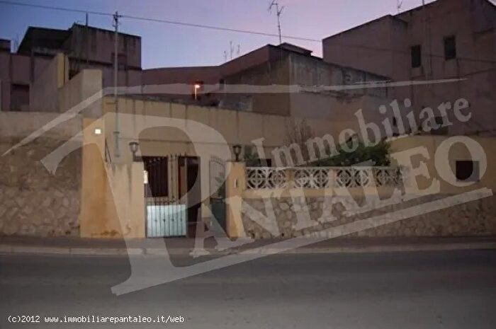 Appartamento monolocale in vendita in Via Ugdulena Marsala, Marsala