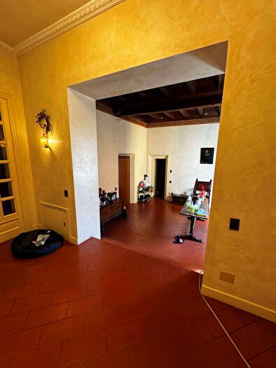 Appartamento con 7 locali in affitto in Via Massari, Mantova