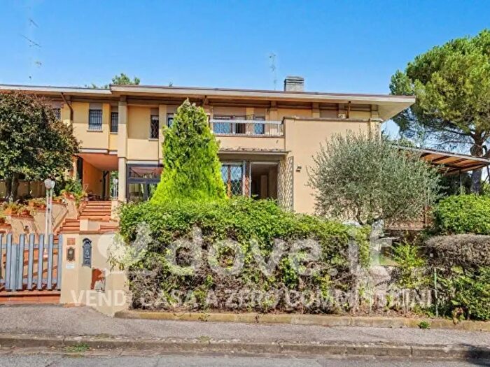Casa con 6 locali in vendita in Via Don Milani, Bagno A Ripoli