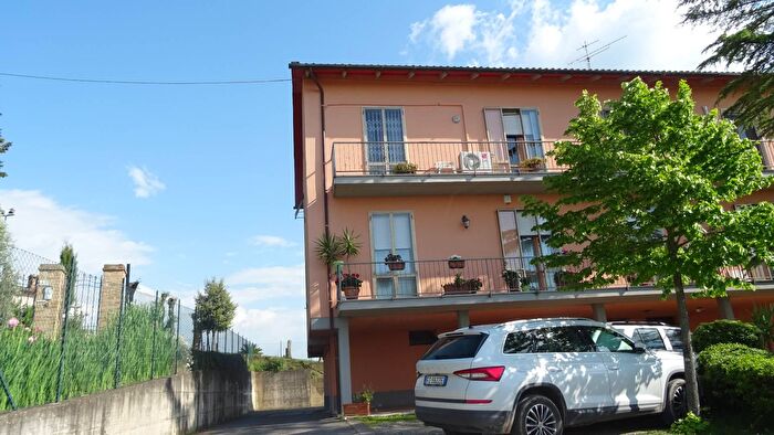 Appartamento con 5 locali in vendita in Via Tresanti, Montespertoli