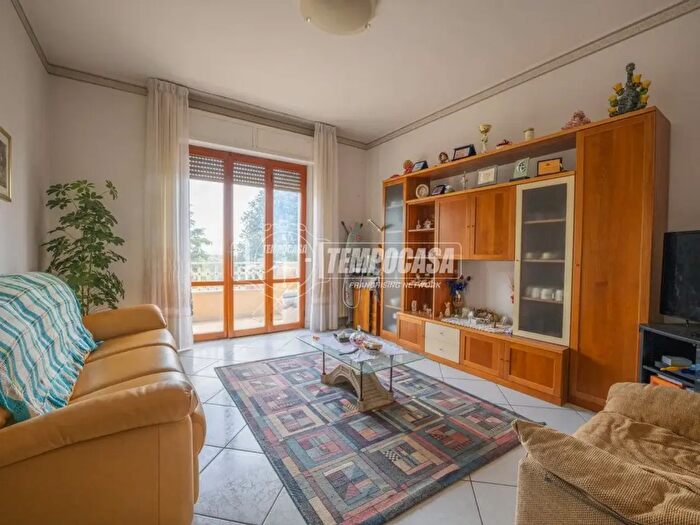 Appartamento quadrilocale in vendita in Via Aldo Moro, Montecosaro