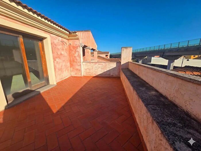 Appartamento trilocale in vendita in Via Strasburgo, Olbia
