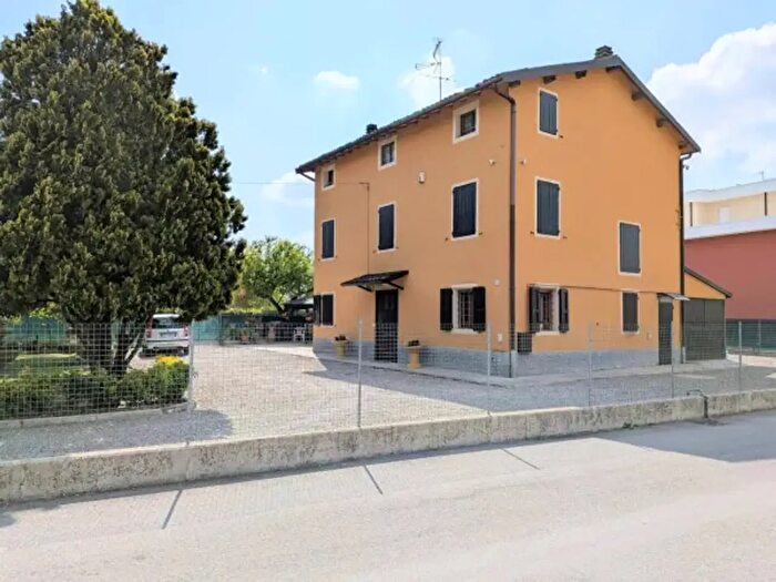 Casa con 6 locali in vendita in Via Mavora, Nonantola