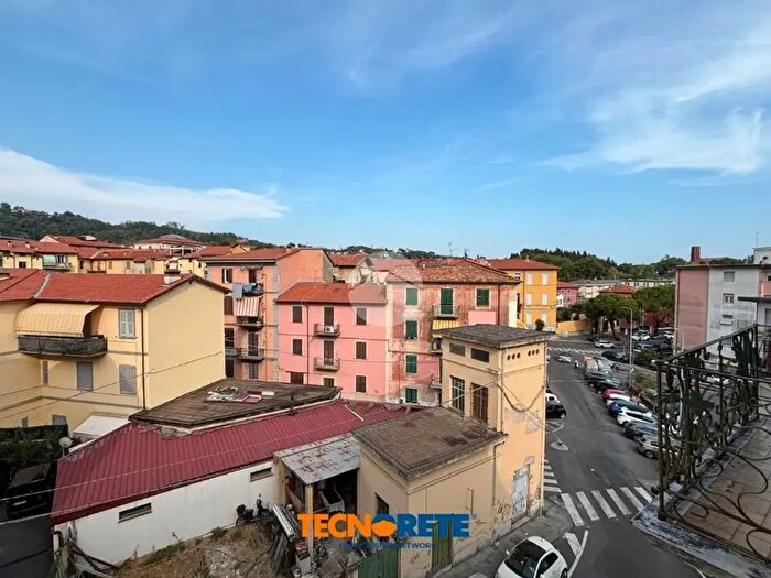 Appartamento trilocale in vendita in Via della Ghiara, La Spezia